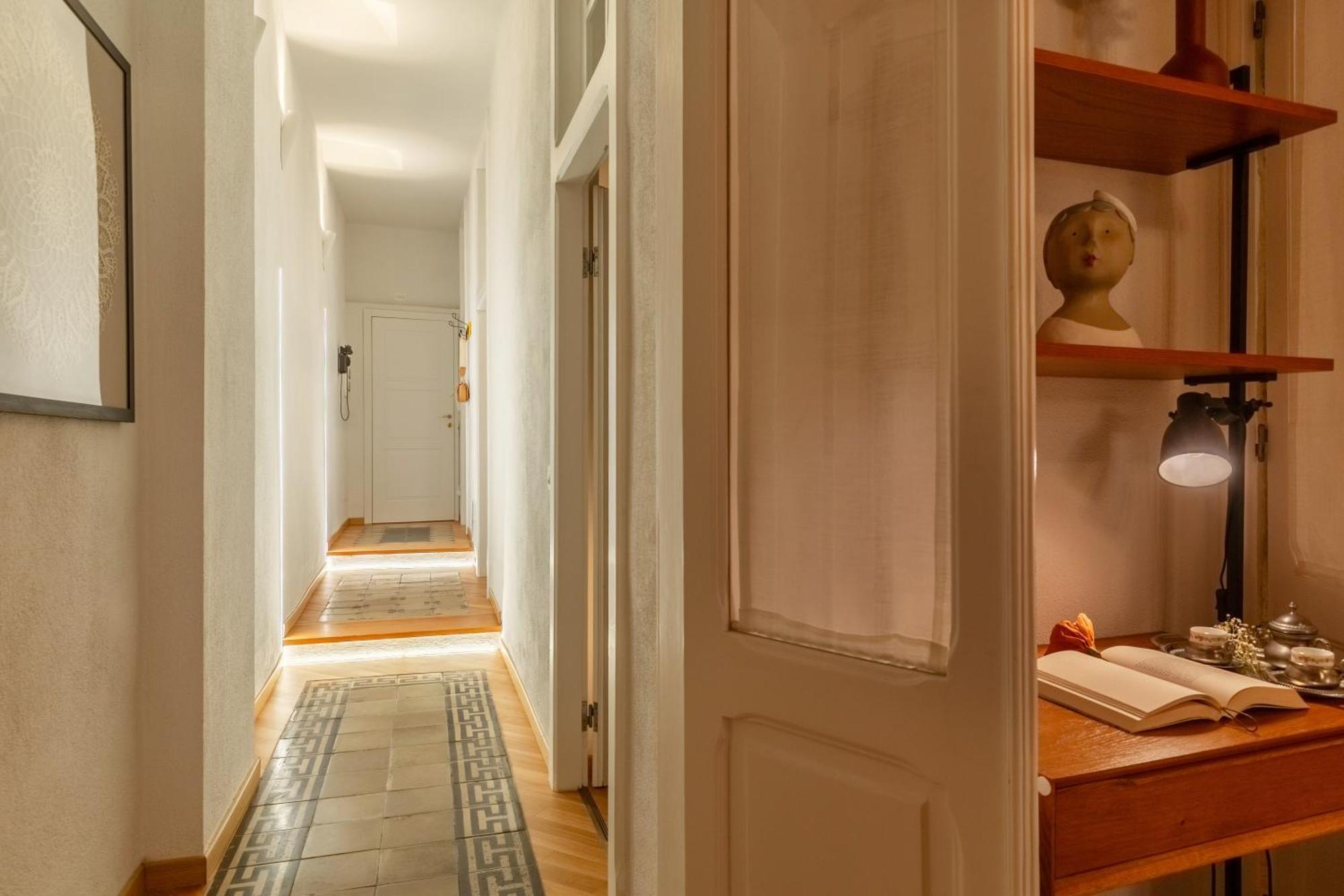 Casa Storica Di Charme Con Vista Mare Nel Cuore Di Cagliari Exterior foto